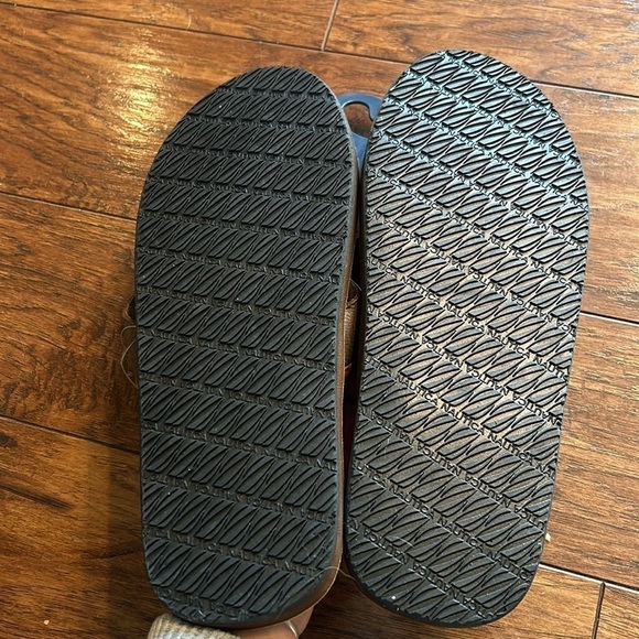 Nautica men’s Flip Flop Sandals NWT - Picture 2 of 6